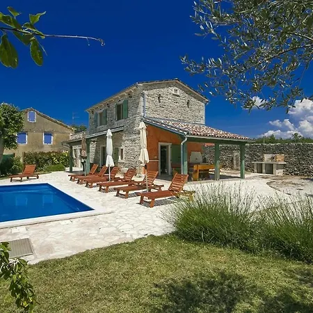 Ambrogino Tatil Evi *