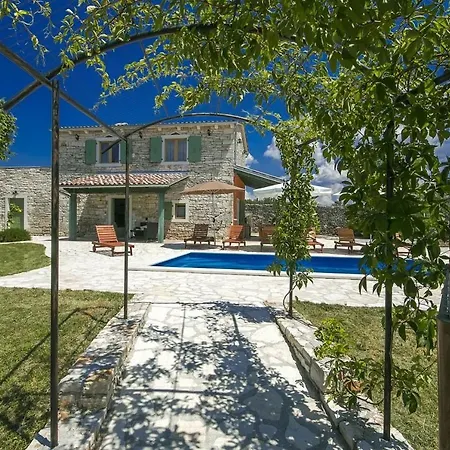 Ambrogino Tatil Evi *